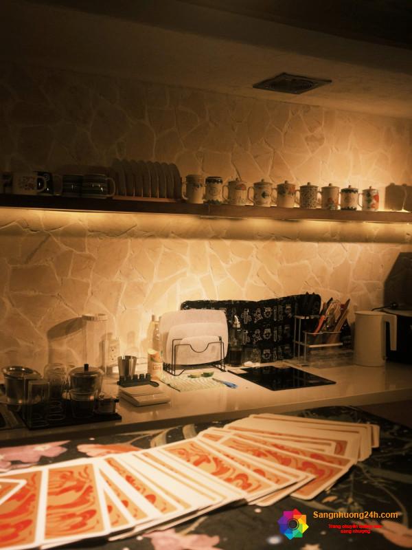 Sang quán cafe