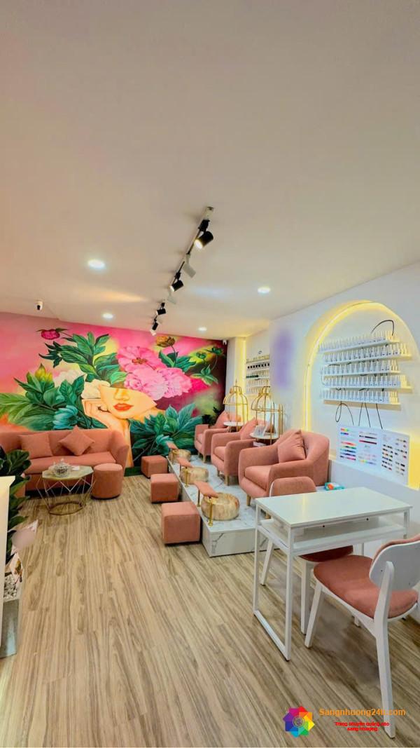 Sang nhượng spa