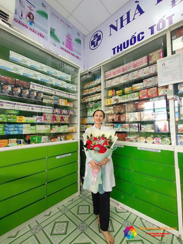 Sang nhà thuốc tây