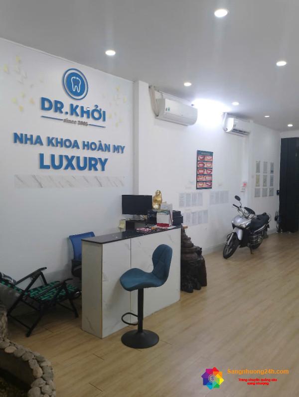 Sang phòng khám nha khoa