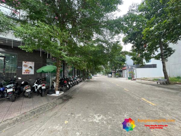 Sang quán cafe
