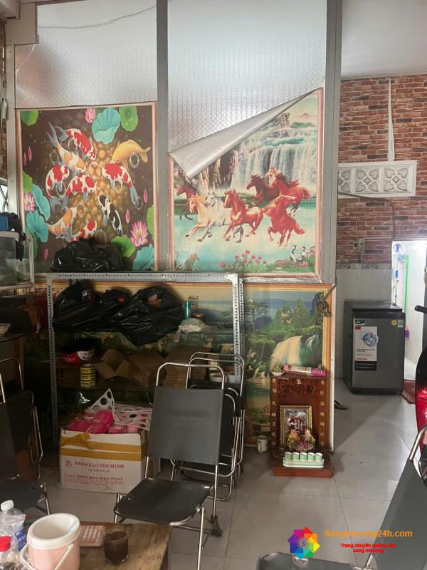 Sang quán cafe