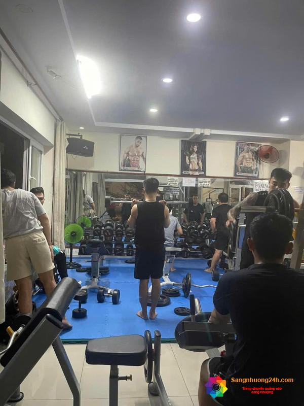 Sang CLB thể hình