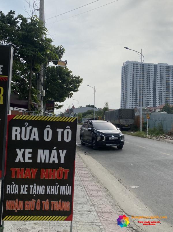 Sang tiệm rửa - sửa xe