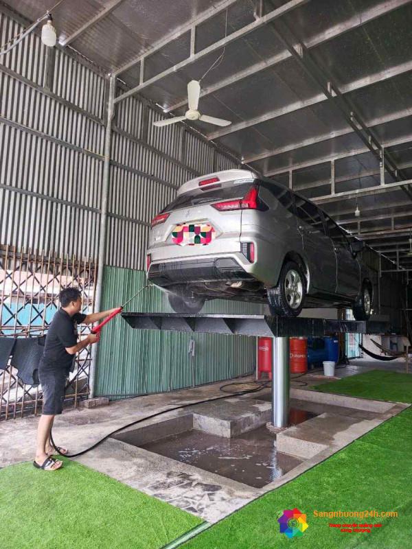 Sang tiệm rửa - sửa xe