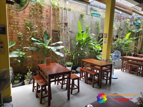 Sang quán cafe