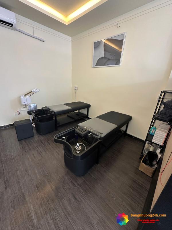 Sang tiệm tóc - nail