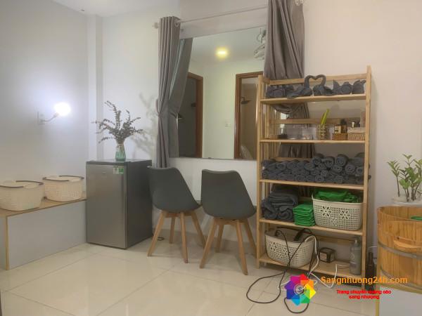 Sang tiệm tóc - nail