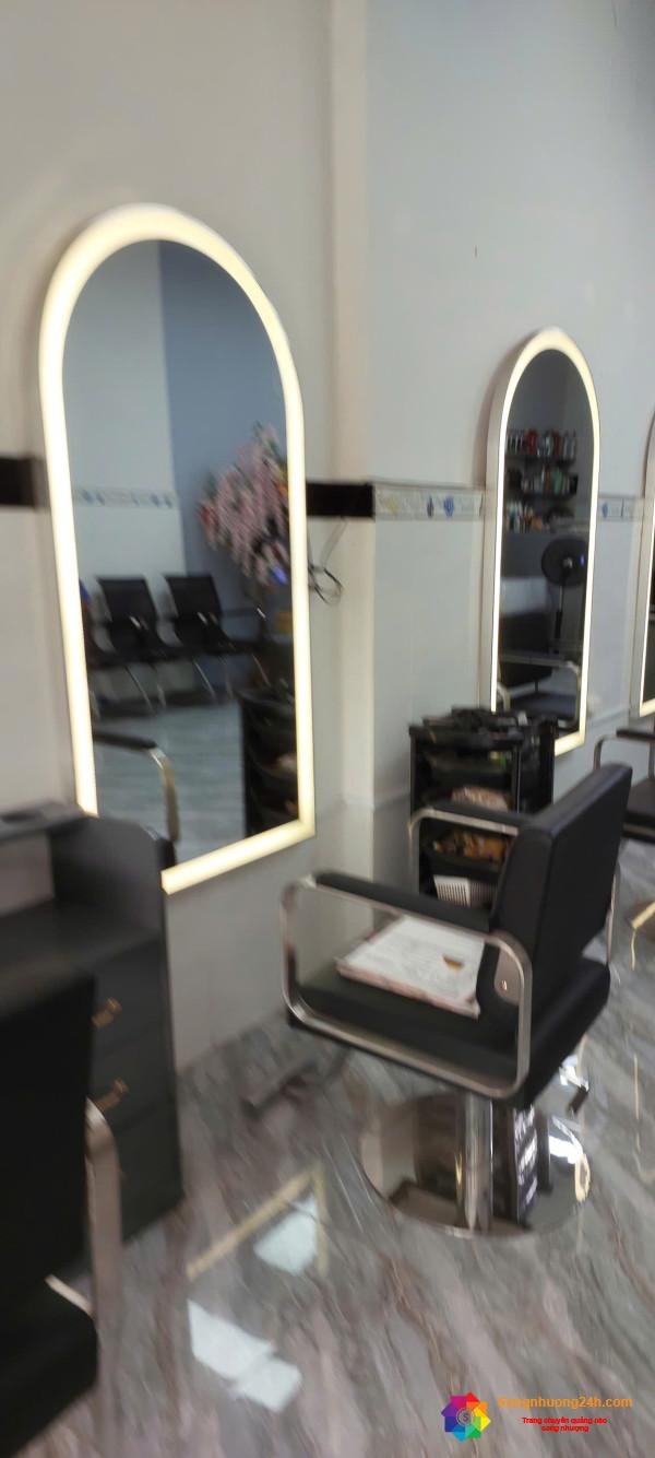 Sang tiệm tóc - nail