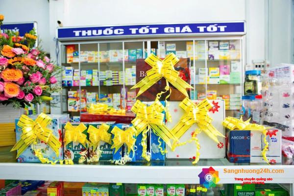 Sang nhà thuốc tây