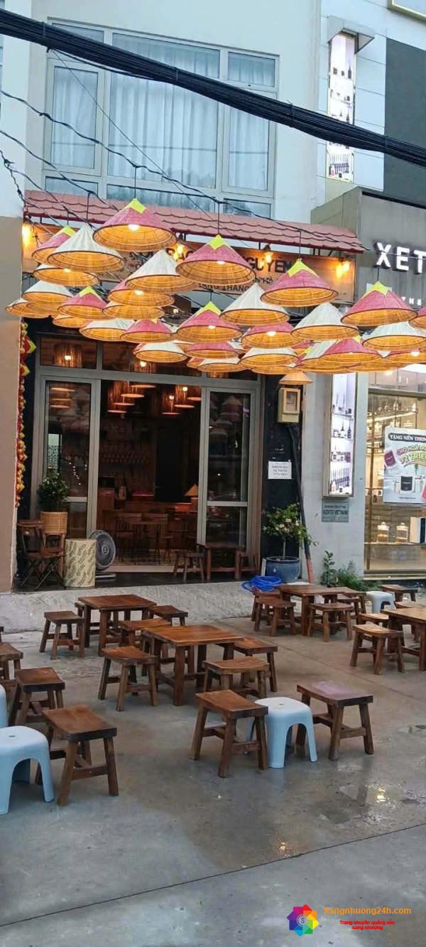 Sang quán cafe