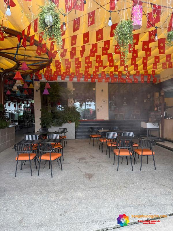 Sang quán cafe