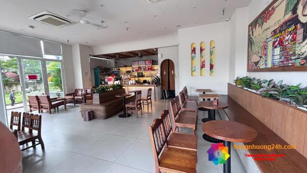 Sang quán cafe