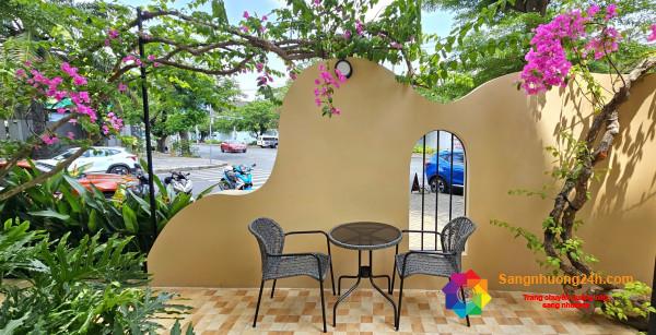 Sang quán cafe