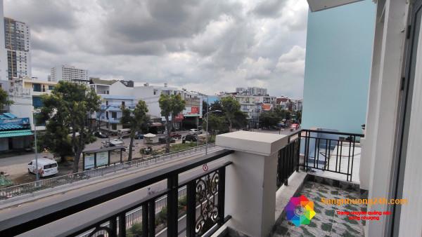 Sang khách sạn